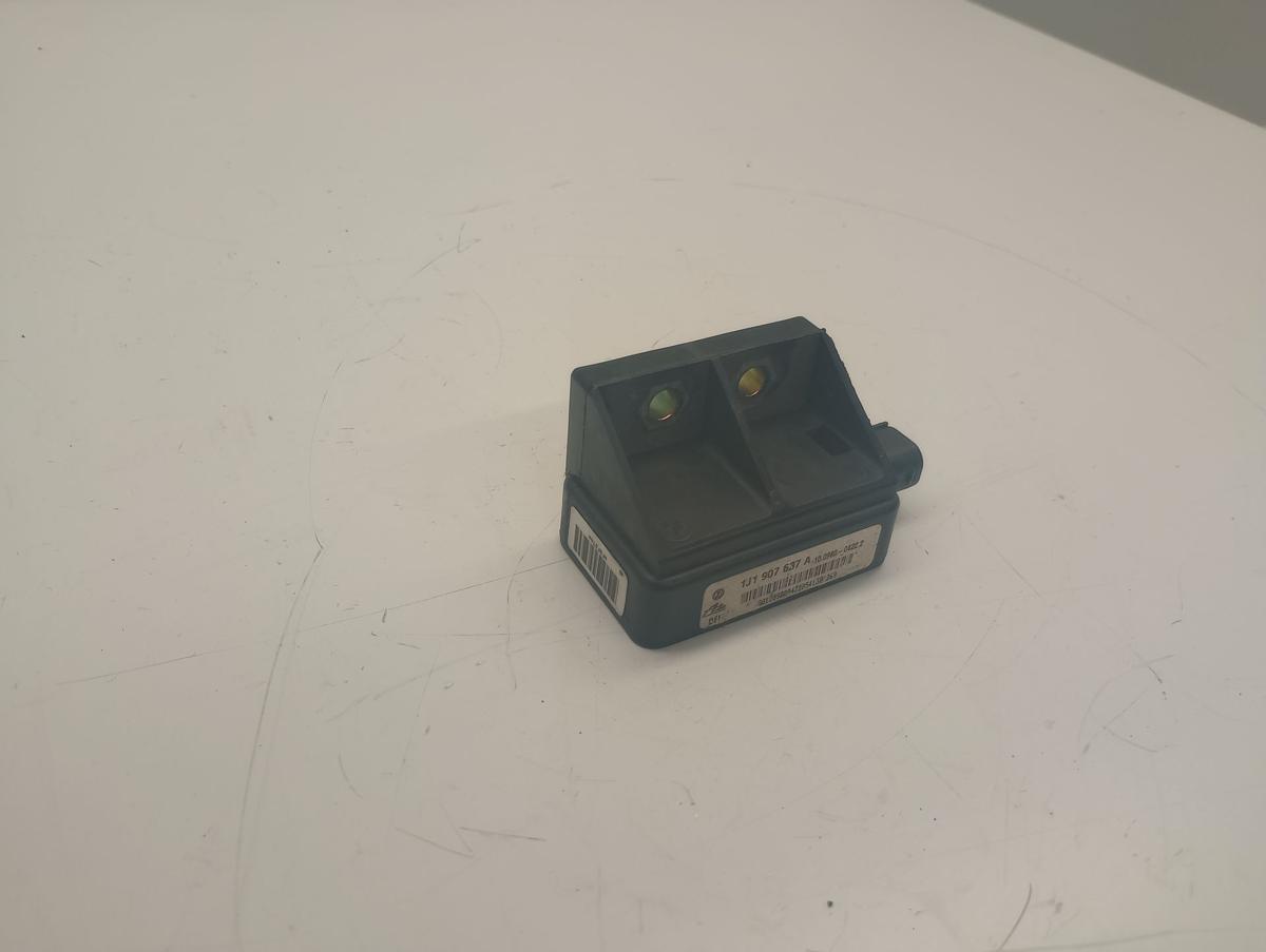 VW Golf IV orig ESP Drehratensensor 1J1907637A Bj 2000