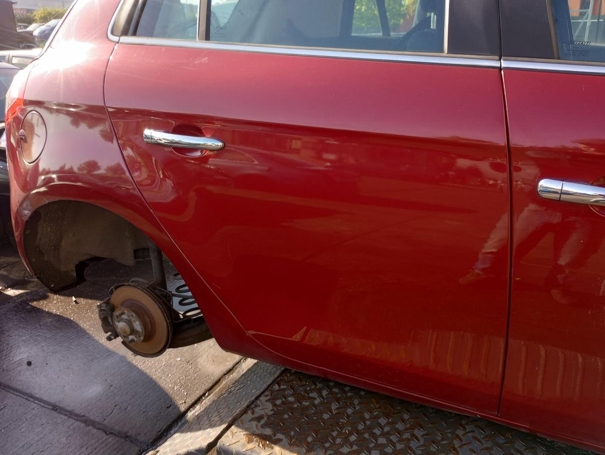 Fiat Bravo II 198 orig Tür hinten rechts 106/B Rosso Maranello Bj 2008