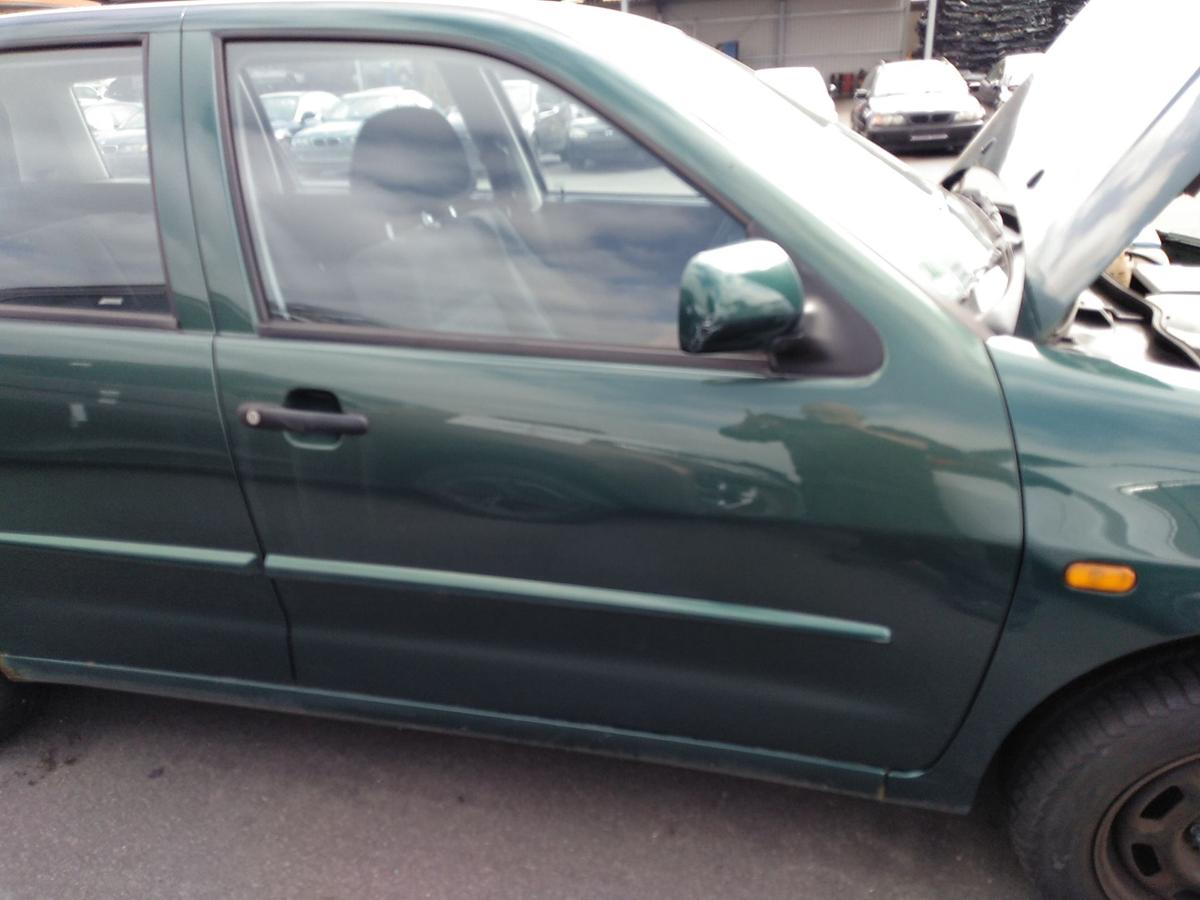VW Polo Classic und Variant 6K T&uuml;r vorn rechts Beifahrert&uuml;r yuccagr&uuml;nmet Bj.1997