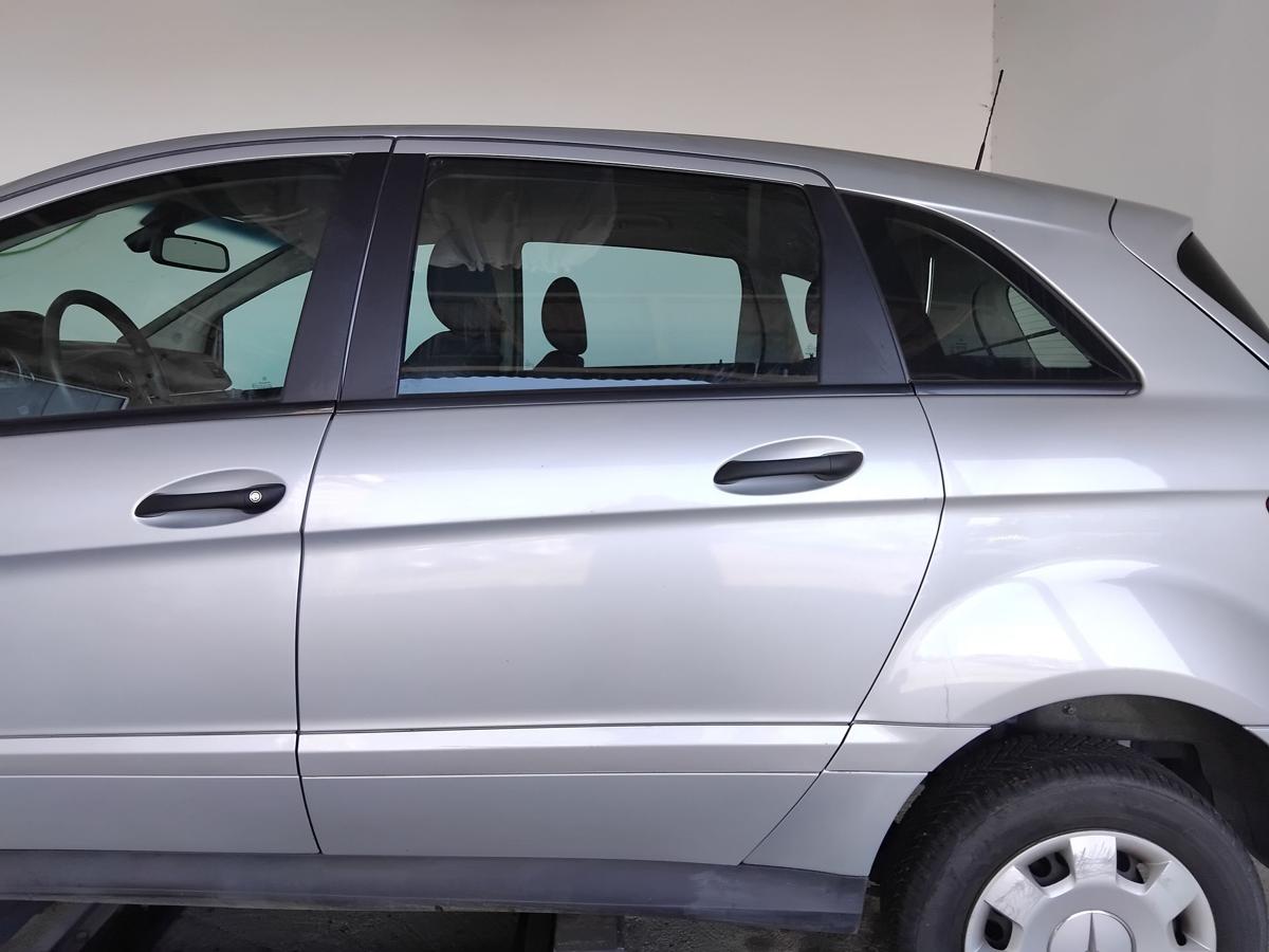 Mercedes B-Klasse W245 T&uuml;r hinten links polarsilbermetallic 761 BJ2008
