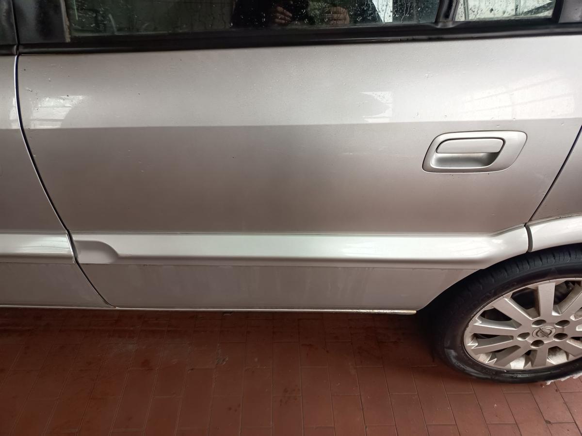 Opel Zafira A original T&uuml;r hinten links Fond Z157 Starsilber Bj 2005