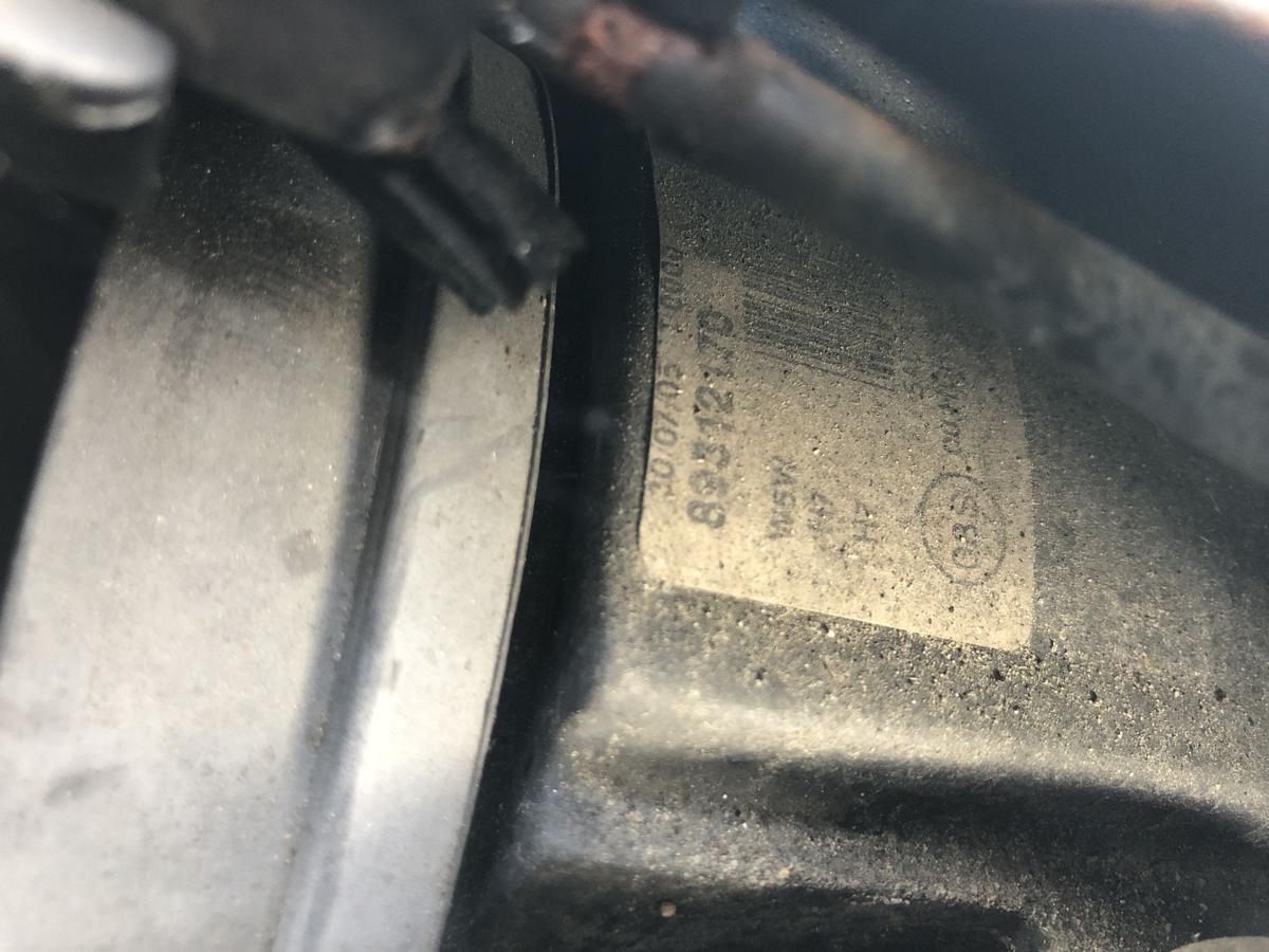 VW Passat 3C B6 Scheinwerfer links Hauptscheinwerfer Halogen Valeo OEM