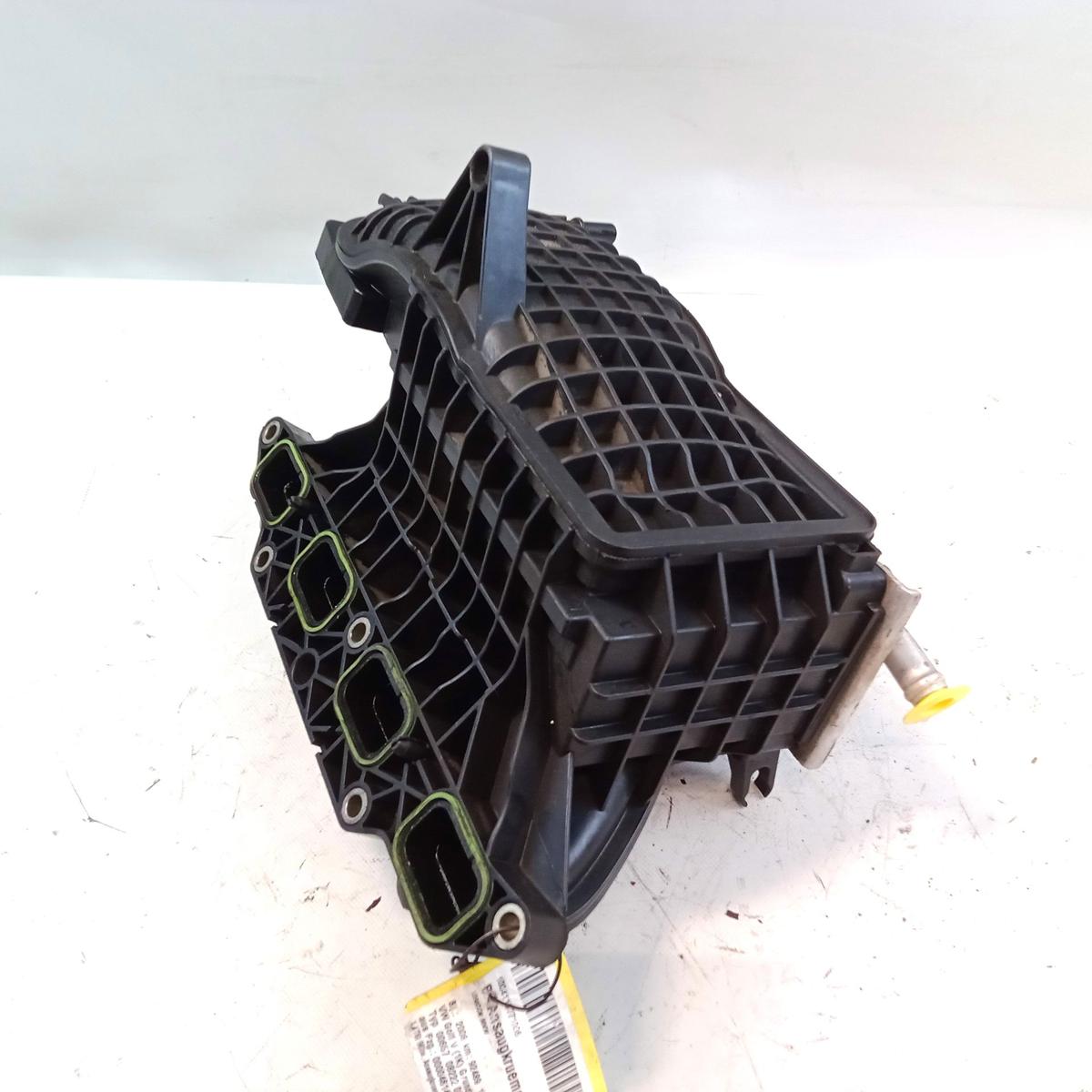 VW Golf 5 Ansaugkr&uuml;mmer mit Ladeluftk&uuml;hler 03C129711AD 03C145749B BJ2008