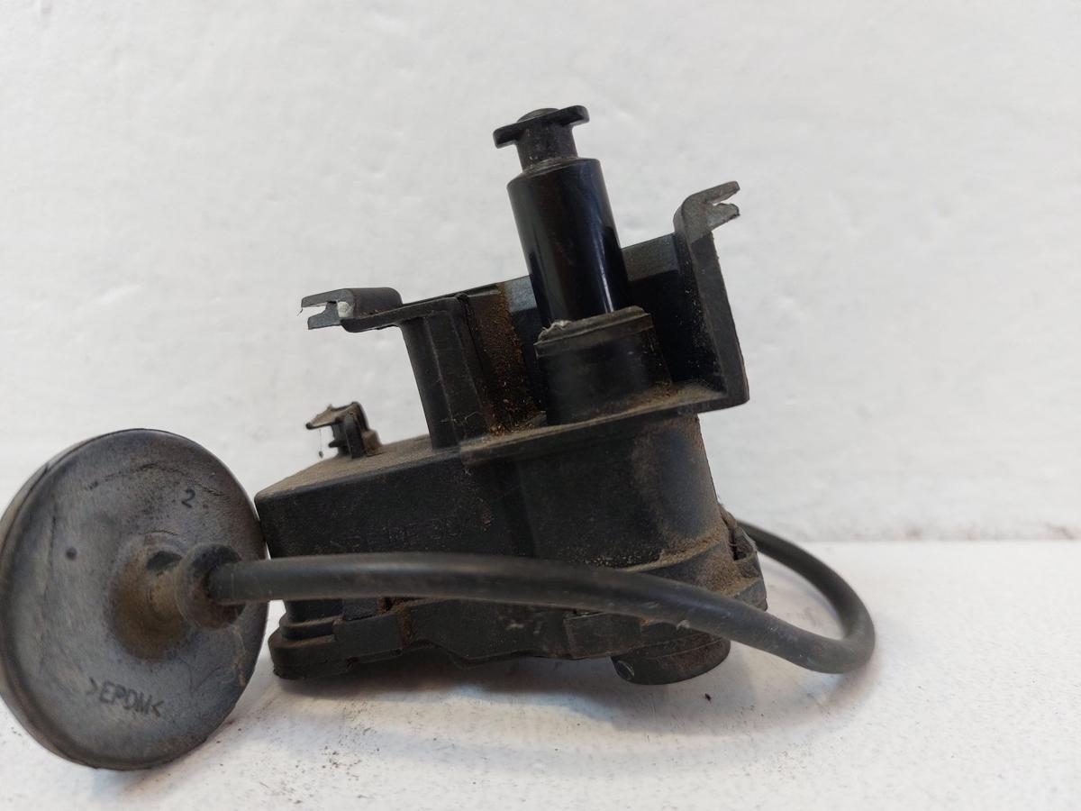 VW Golf 7 VII 5G AU Variant Stellmotor Tankklappe Tankdeckel Verriegelung OEM