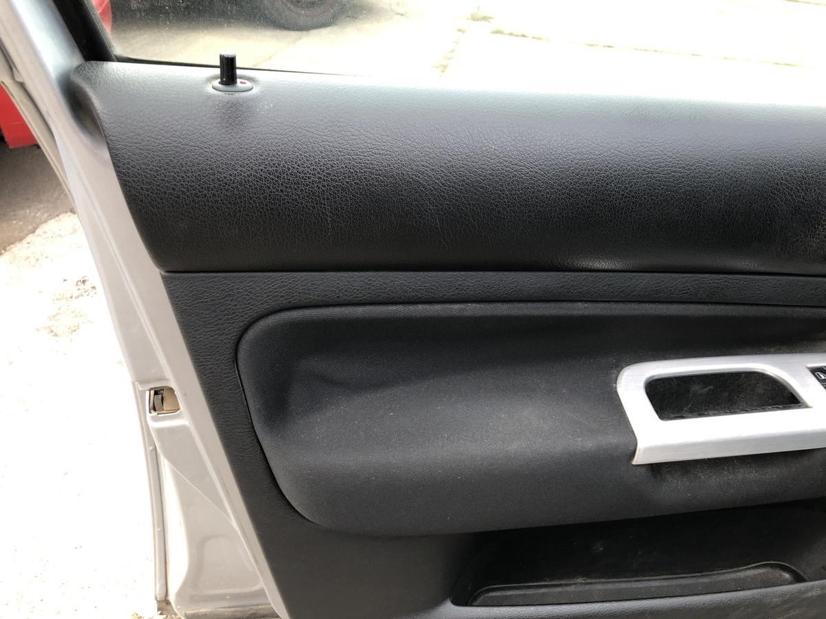 VW Bora 1J T&uuml;rverkleidung vorn links Innenverkleidung T&uuml;r T&uuml;rpappe auch Golf 4