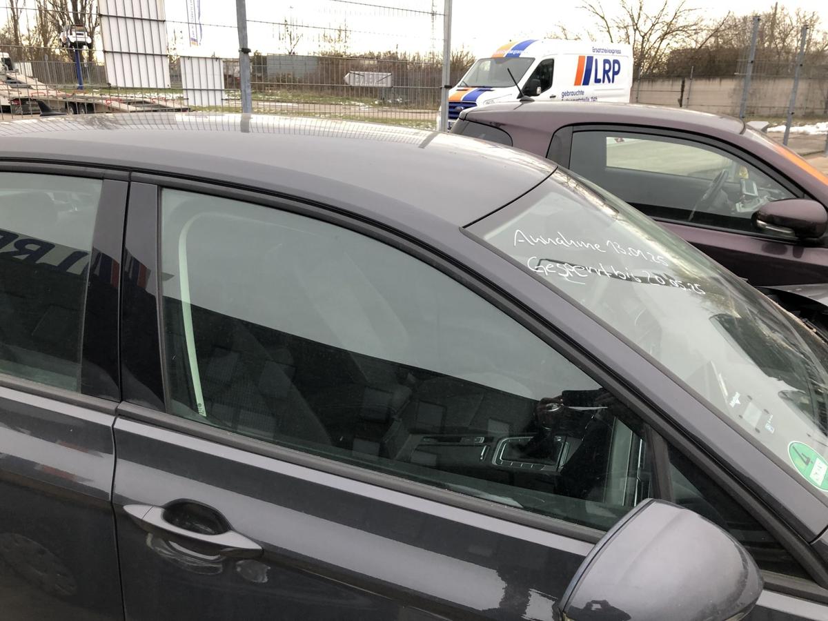 VW Passat 3G B8 Limo Tür vorn rechts Beifahrertür Rohbau LI7F Uranograu