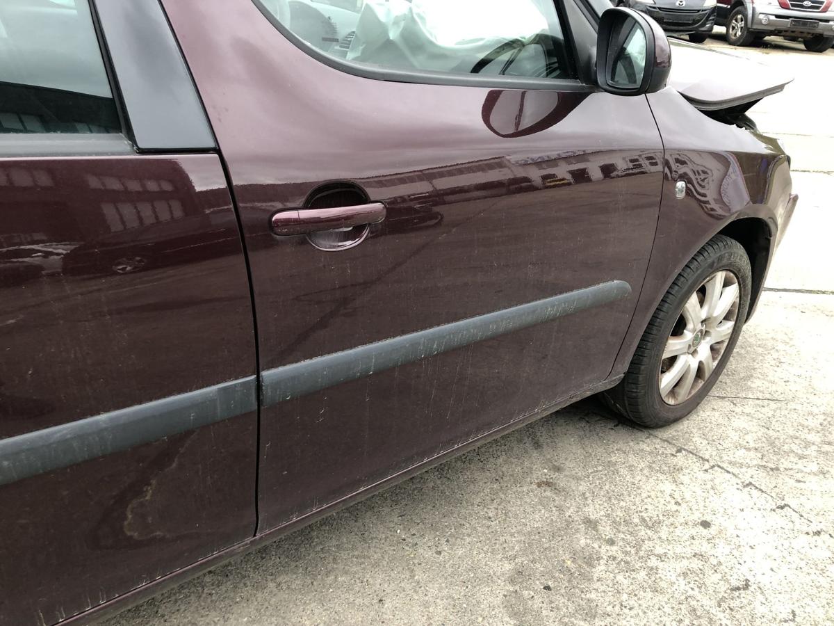 Skoda Roomster 5J T&uuml;r vorn rechts Beifahrert&uuml;r im Rohbau LF3X Rosso Brunello