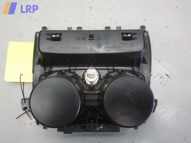 BMW 2er F22 BJ2013 Ascher vorn mit Zigarettenanzünder und Gehäuse 51169207320