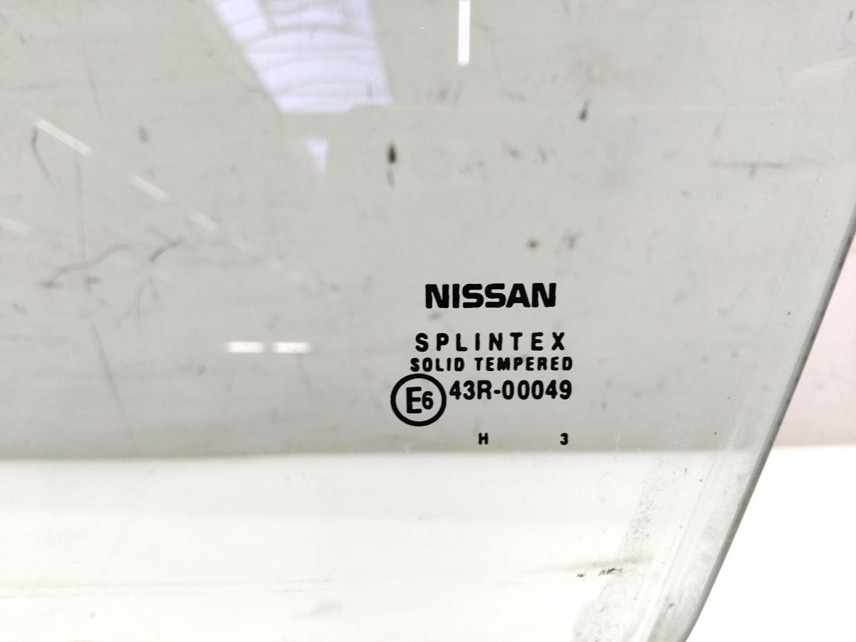 Nissan Primera P12 original T&uuml;rscheibe vorn links gr&uuml;ncolor BJ2002