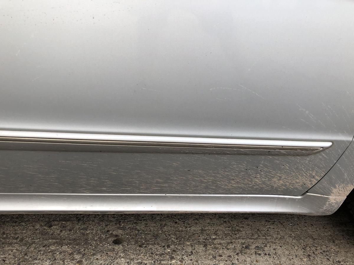 Mercedes A Klasse W169 Tür vorn rechts Beifahretür Rost Falz 3 türer 761 silber