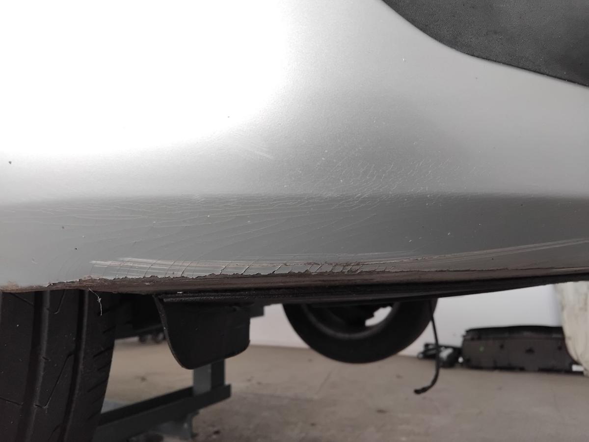 VW Jetta VI 162 original Stossf&auml;nger vorn SRA PDC besch&auml;digt! Bastlerteil BJ2012