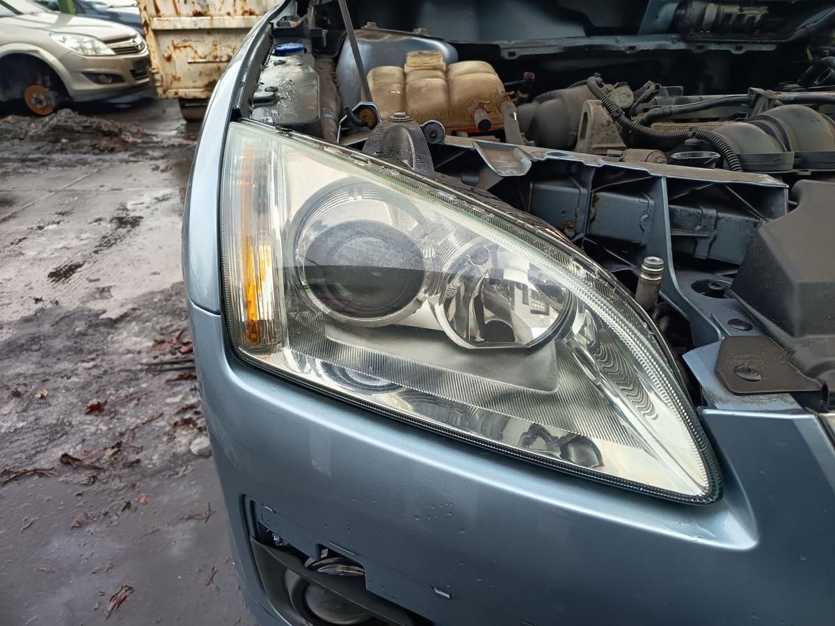 Ford Focus II original Scheinwerfer rechts Halogen/Haupt/Front/Licht Bj 2005