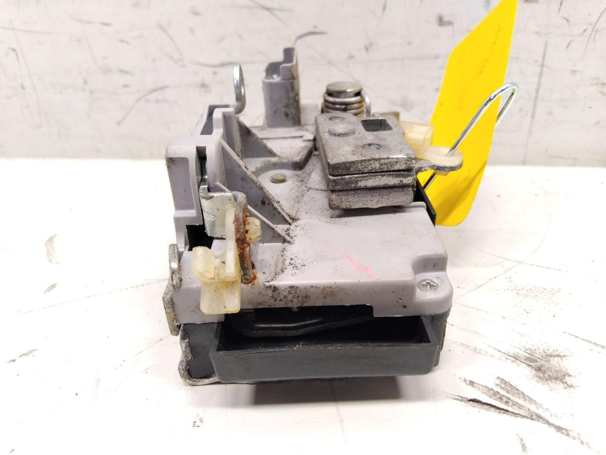 Peugeot 807 original T&uuml;rschlo&szlig; vorn links mit Zentralverriegelung Bj.2008