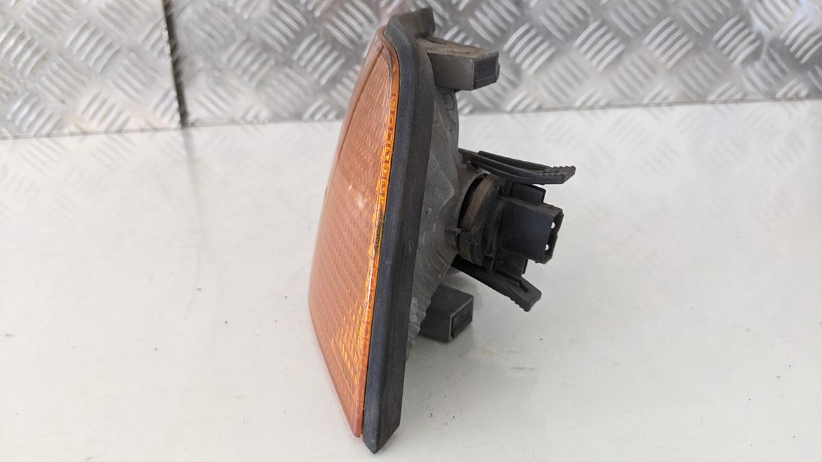 BMW E36 Compact Blinker Blinkleuchte vorn links orange 1387043