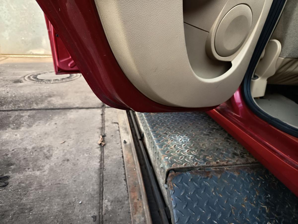 Renault Modus original T&uuml;r Roht&uuml;r hinten links TEB76 RED OF FIRE Bj 2005