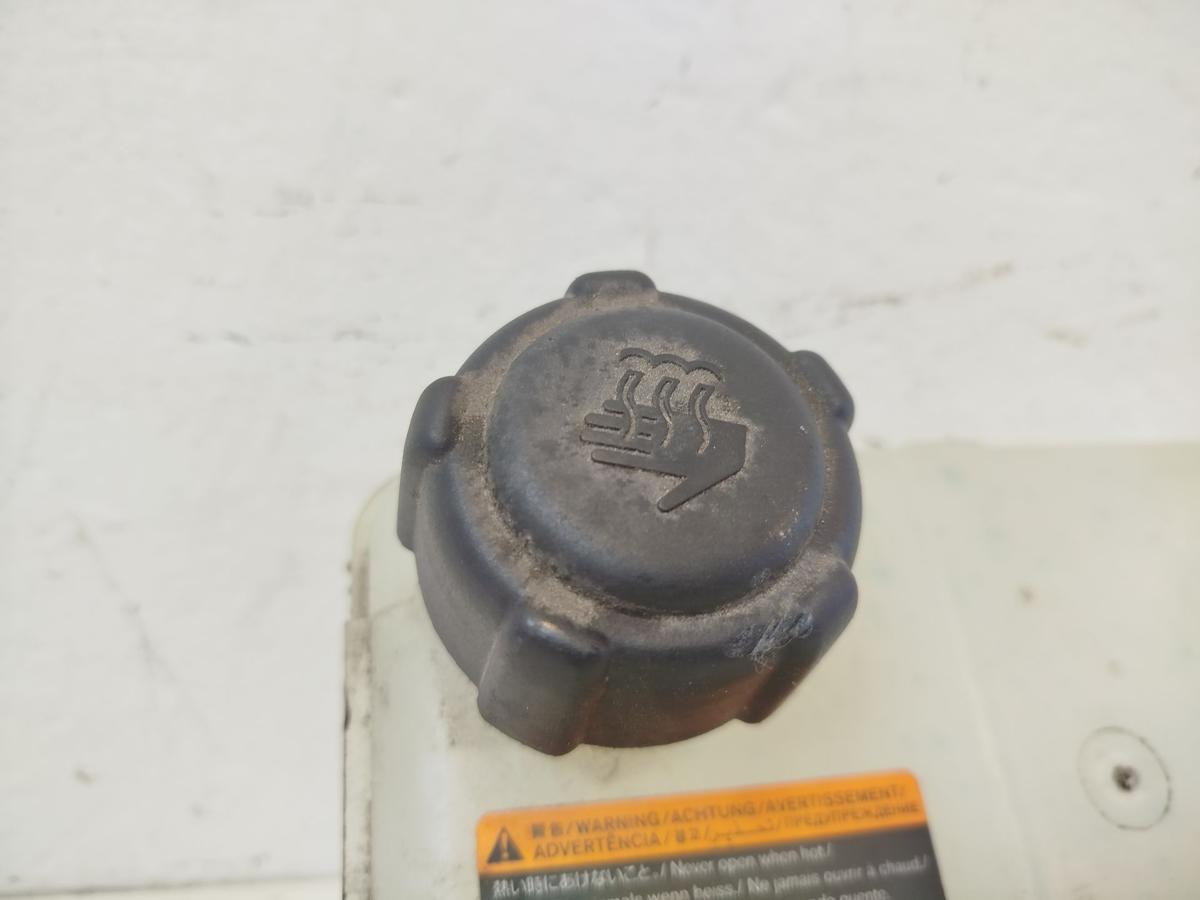 Nissan Leaf ZE1 40kWh Ausgleichsbehälter Kühlwasser Kühlwasserbehälter