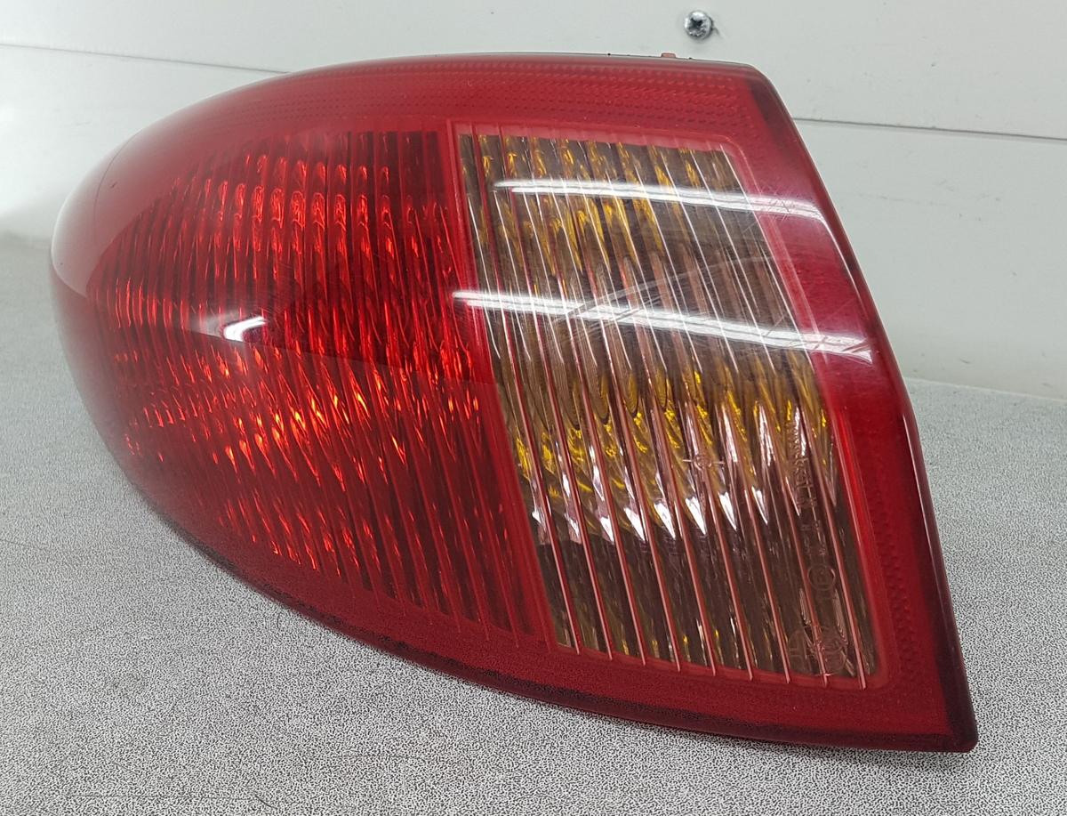 Alfa Romeo 147 Rückleuchte Rücklicht außen links 46556349 Bj2005