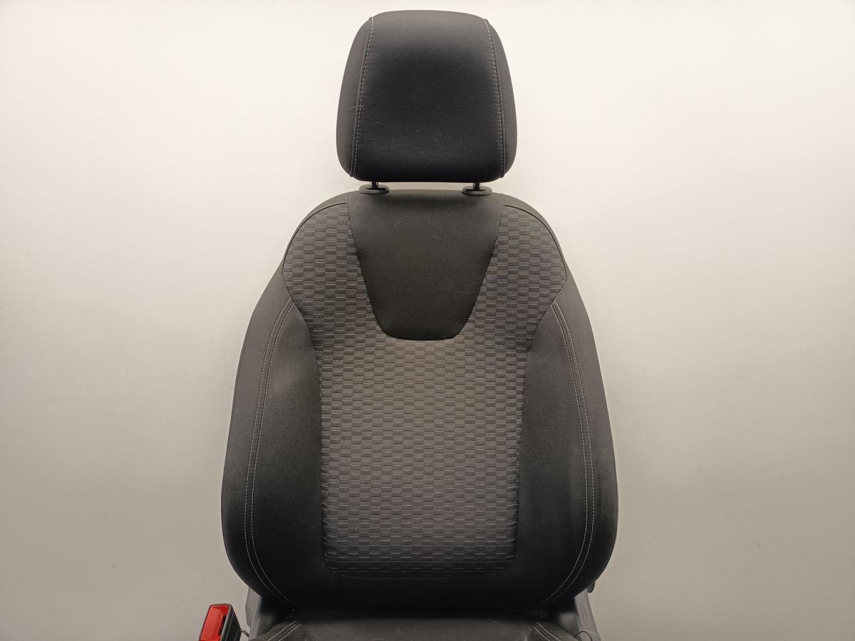 Opel Astra K original Sitz vorne links Stoff Sitzheizung Baujahr 2018