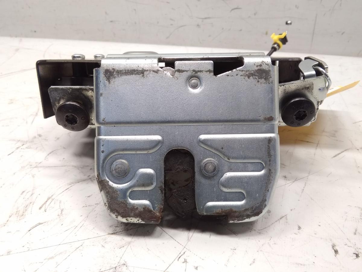 Volvo V70 III original Schloß Heckklappe Heckschloß Bj.2010