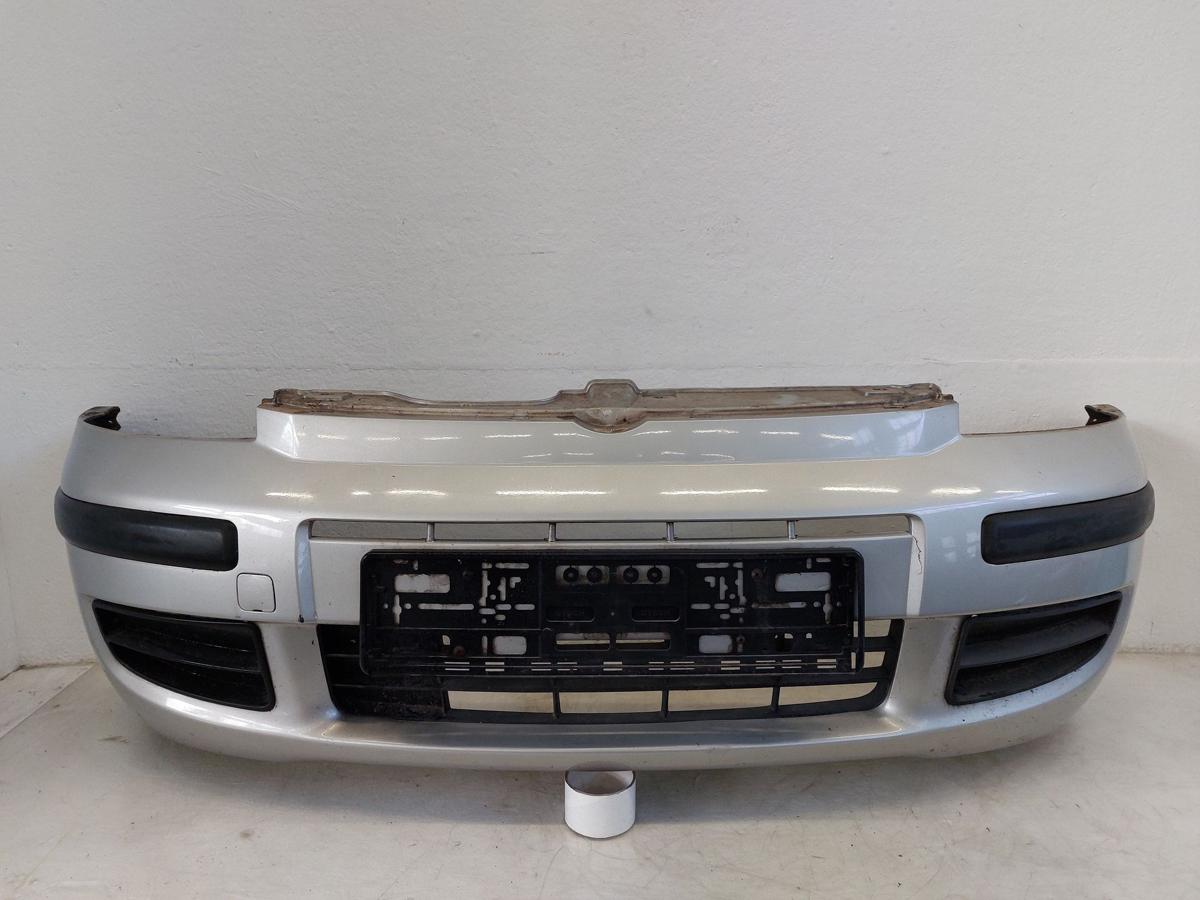 Fiat Panda 169 Stossfänger Stossstange Bumper vorn 647 Grigio Steel Metallic