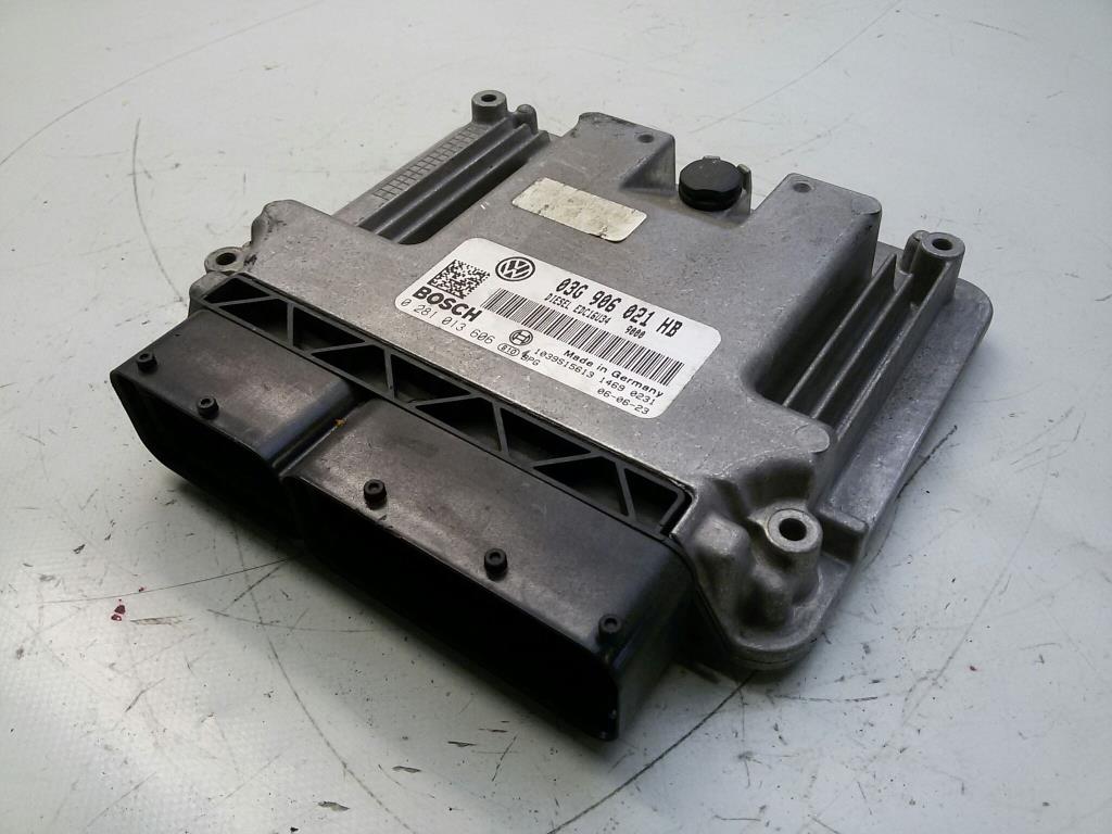 VW Golf 5 Steuergerät Motor 03G906021HB 0281013606 BOSCH BJ2006