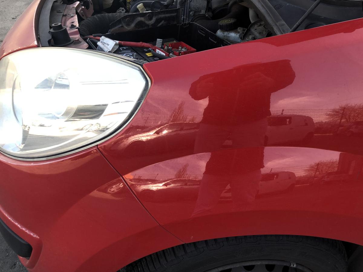 Renault Twingo 2 II Kotfl&uuml;gel vorn links Fahrerseite Plastik OV727 Spanischrot