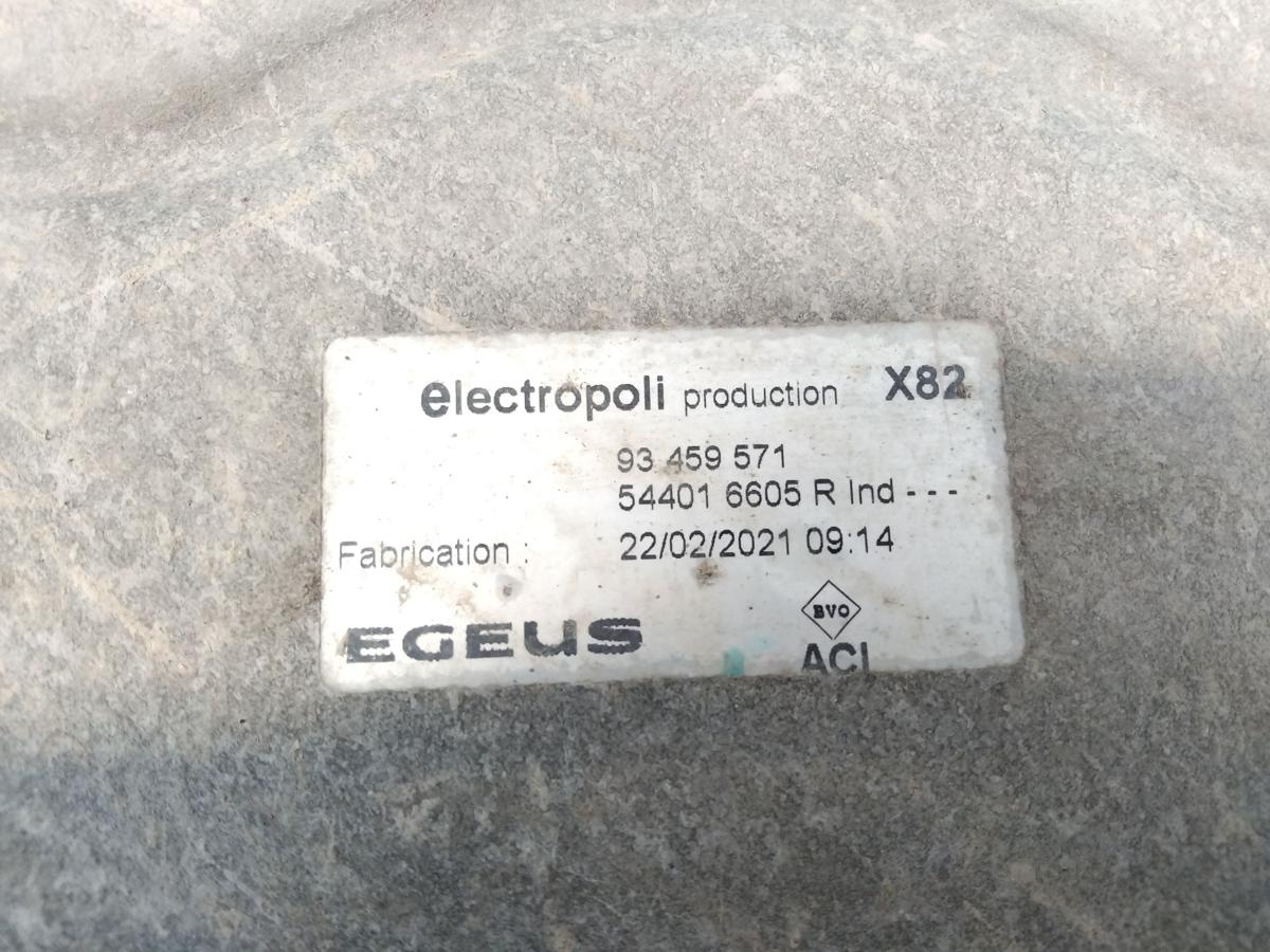 Renault Trafic 3 original Vorderachstr&auml;ger Aggregatetr&auml;ger Bj.2021