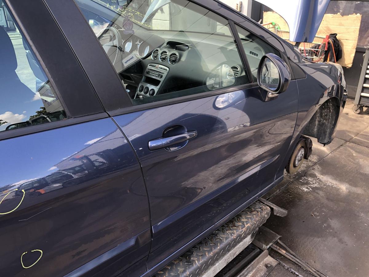 Peugeot 308sw original Tür vorn rechts Beifahrer KHH Taurangablau Bj 2008