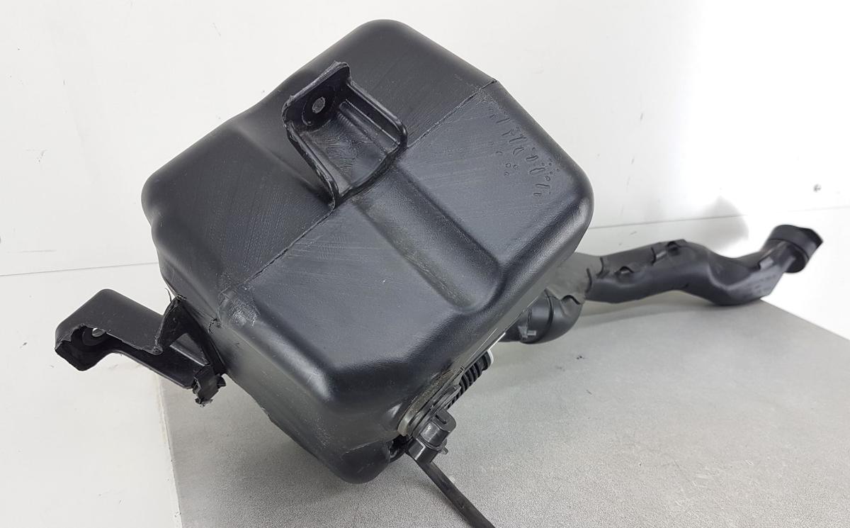 Tesla Model X Scheibenwaschbeh&auml;lter Bj22 1617114-00-B Beh&auml;lter Scheibenreinigung