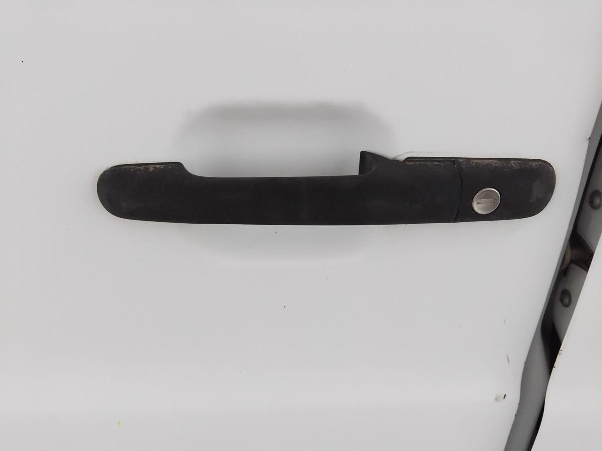 Mercedes Vito 638 Kastenwagen Schiebetür rechts arktikweiss 9147 Rost BJ2003