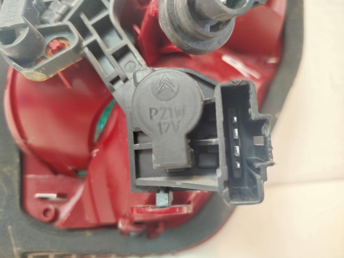 Citroen C5 R R&uuml;ckleuchte innen rechts Heckklappenteil Kombi Visteon OEM