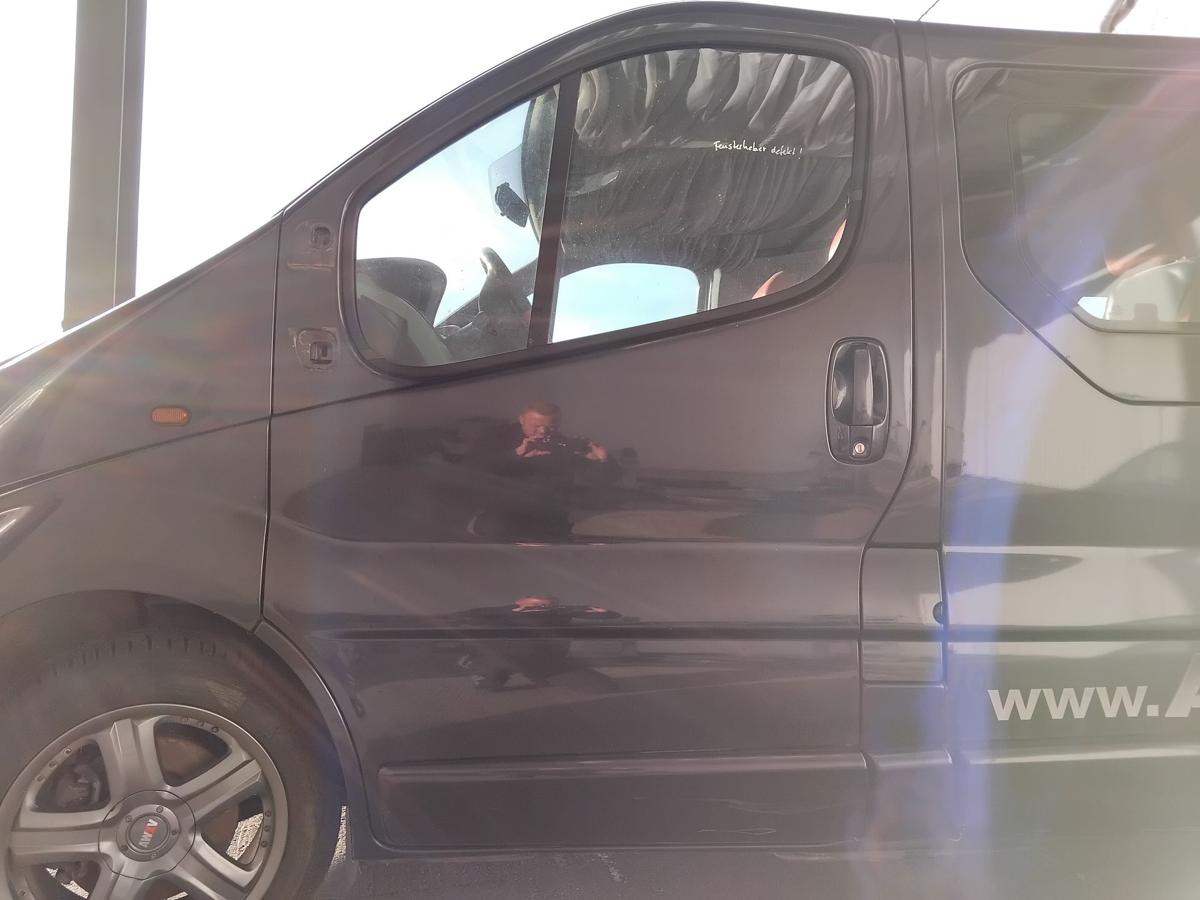 Opel Vivaro A Tür vorn links Fahrertür mitternachtschwarzmetallic L298 BJ2003