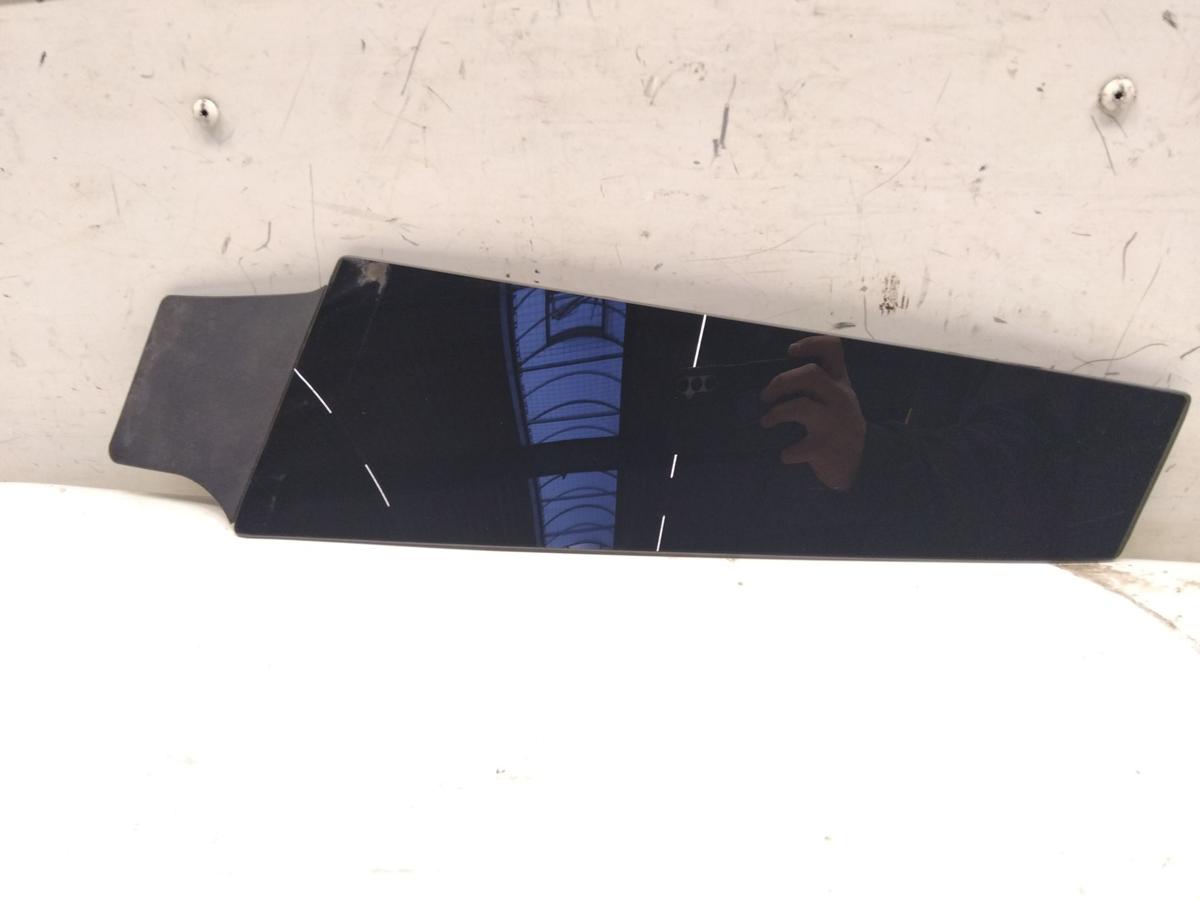 Tesla Model S P85D original Blende B-S&auml;ule rechts schwarz BJ2014