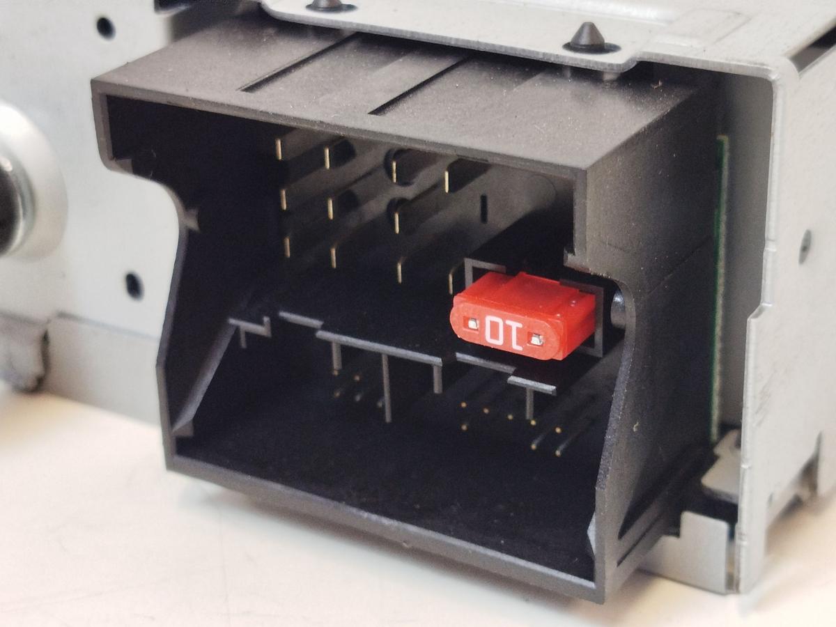 Peugeot 3008 I Typ 0U Radio Autoradio Laufwerk OEM