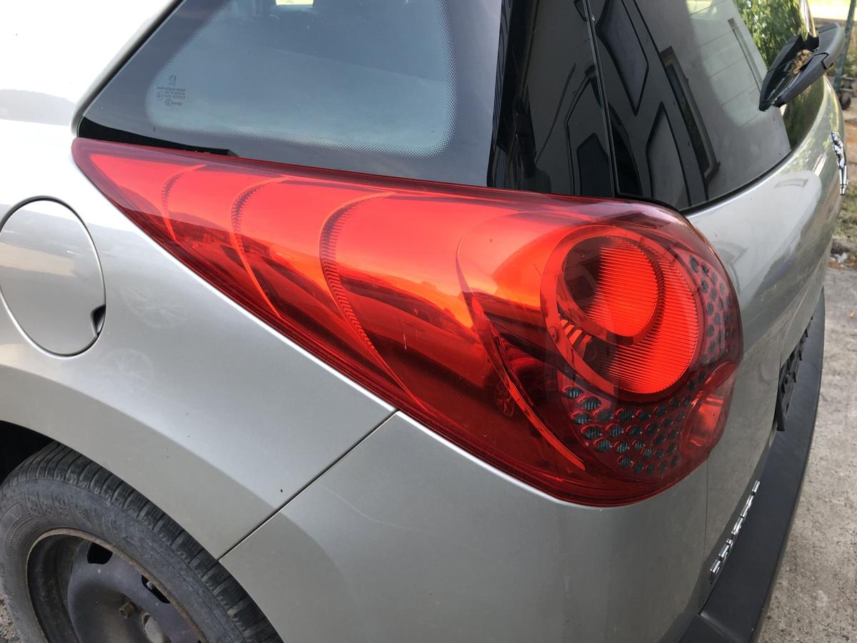 Peugeot 207 SW Typ WE R&uuml;ckleuchte links R&uuml;cklicht Heckleuchte Kombi
