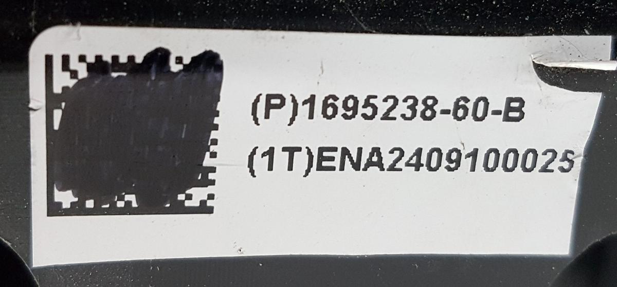 Tesla Model Y Armaturenbrett Bj2025 Cockpit Modell ab 2025 Juniper Facelift