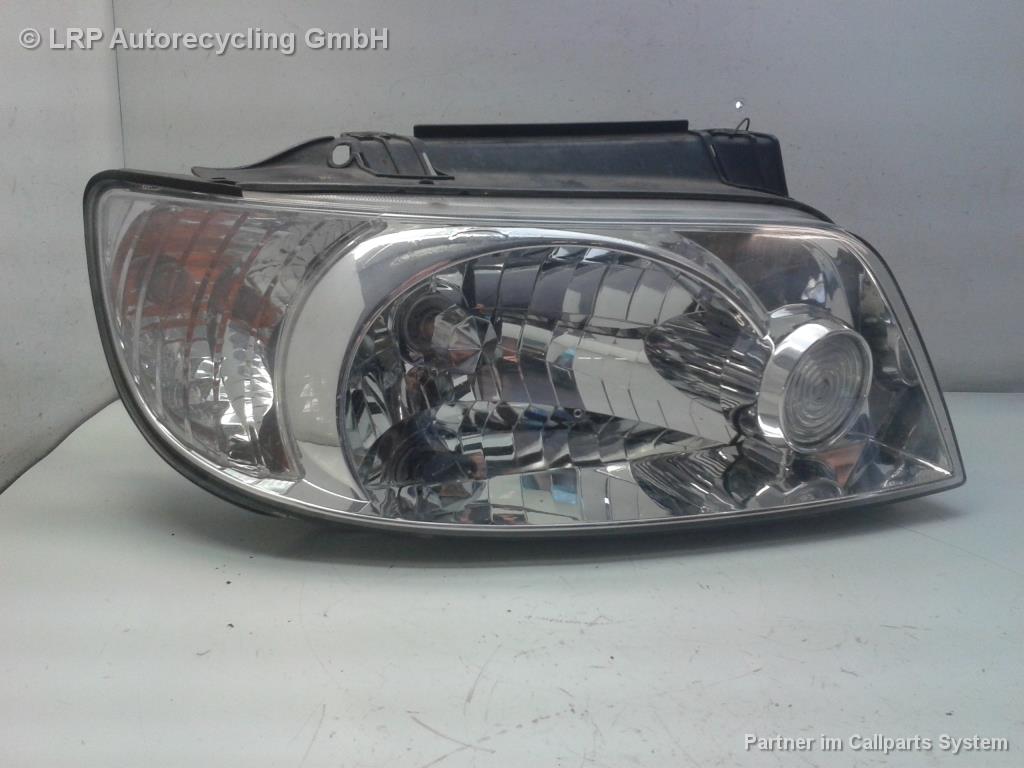 Hyundai Matrix FC BJ2003 Scheinwerfer vorn rechts