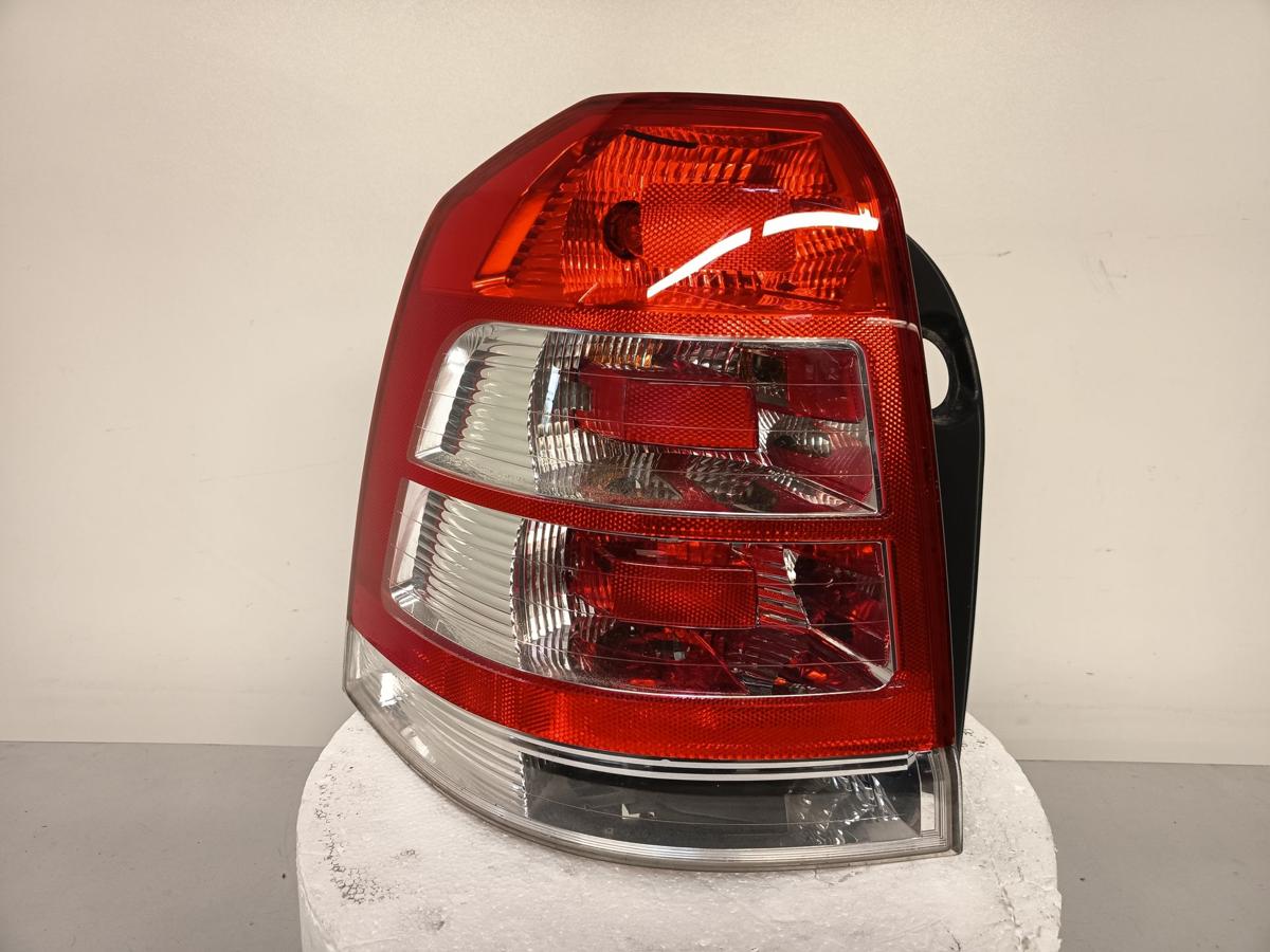 Opel Zafira B orig Rückleuchte/Schlusslicht hinten links Fahrerseite Bj 2008